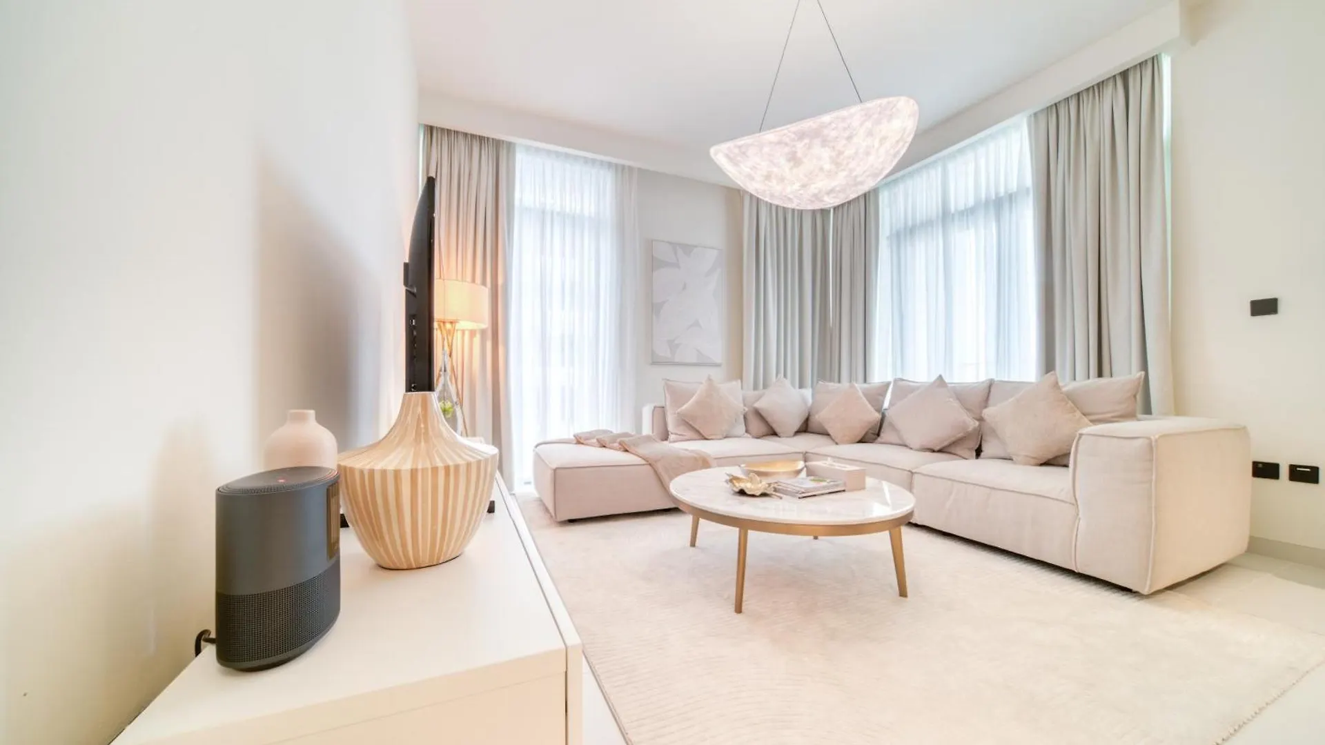 Luxury 2-Bed Apartment L Emaar Beachfront Ντουμπάι Ηνωμένα Αραβικά Εμιράτα
